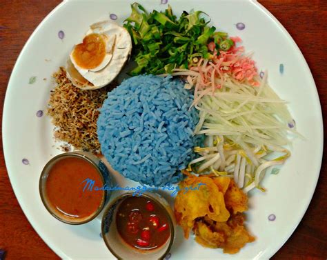 Tidak hanya mudah untuk dibuat, tapi rasanya juga sangat lezat. jom masak, jom makan makan..: Nasi Kerabu