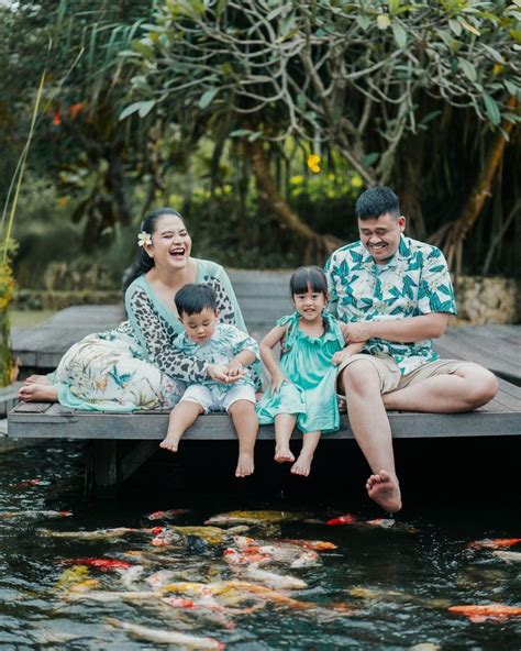Hamil Anak Ke 3 Intip 6 Potret Maternity Shoot Kahiyang Ayu Di Bali