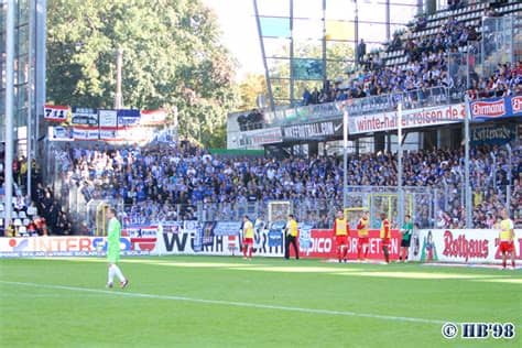 Der sc freiburg empfängt die hertha aus berlin und möchte gegen die alte dame seine erfolgsserie (vier spiele ungeschlagen, zuletzt zwei siege in serie) sicherlich fortsetzen. Fotos 2013-14 SC Freiburg - Hertha BSC - Harlekins Berlin ´98