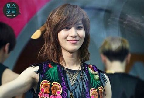 Celebrities korean pop hair shinee taemin long hair styles lee taemin kpop platinum hair kim kibum. Taemin's old picture : long hair style ; So cute | Lee ...