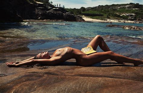 Kendal Schuler Topless Photos Thefappening