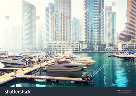 Dubai Marina Sunset United Arab Emirates Stock Photo 394528744
