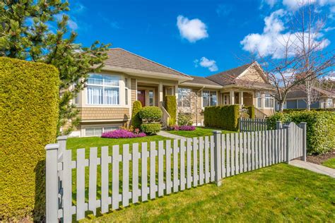 Average cost to install fencing the average order value for the home depot's fence installation in 2020 was $4,600. 2020 Fencing Prices | Fence Cost Estimator (Per Foot & Per ...