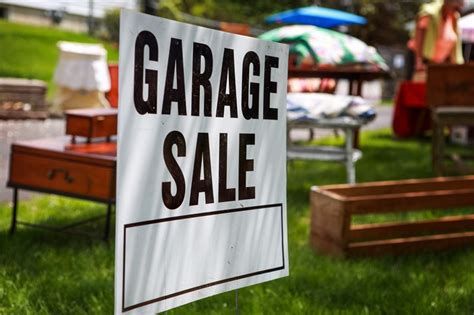 How To Hold A Successful Garage Sale