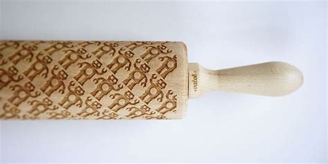 Unique Rolling Pins Leave Amazing Designs In Baked Goods Engraved