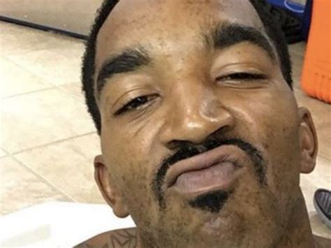 Look Jr Smith Goes Nude Nude W Nsfw Naked Shower Pic