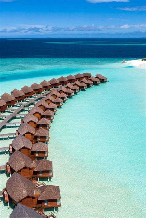 The Maldives Is A Perfect Honeymoon Destination Or Beach Getaway Stay