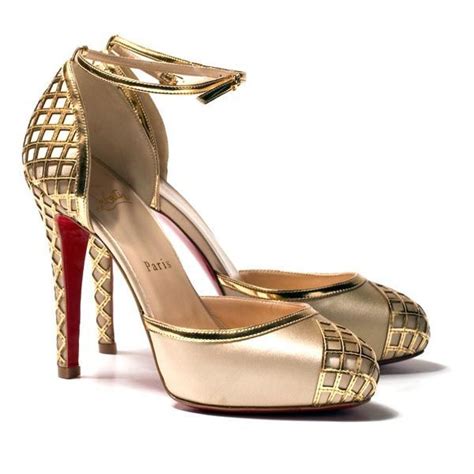 Cream And Gold Heels With Ankle Strap Love The Diamond Pattern