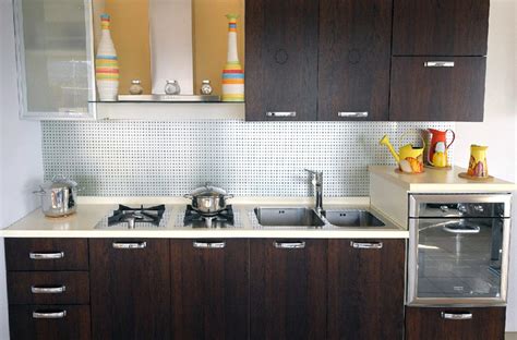 7 Tips On Choosing Kitchen Cabinet For Hdb Singapore Kitchen Cabinets