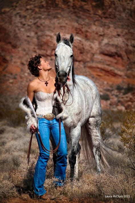 Short Hairstyles To Try For Summer Cowgirl Magazine Cowgirl Style Hot Country Girls