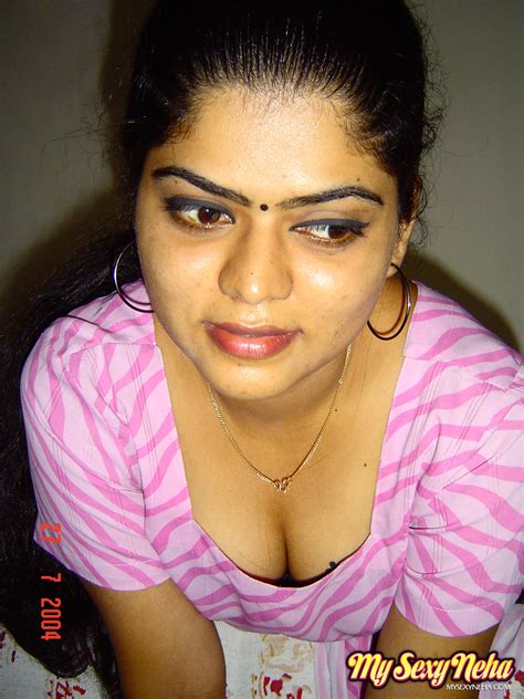 India Girls Neha Getting Her Clothes Off I Xxx Dessert Picture 7
