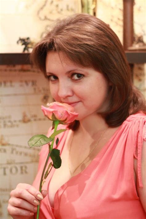 hình ảnh người con gái đàn bà nhiếp ảnh Bouquet bông hồng Chân