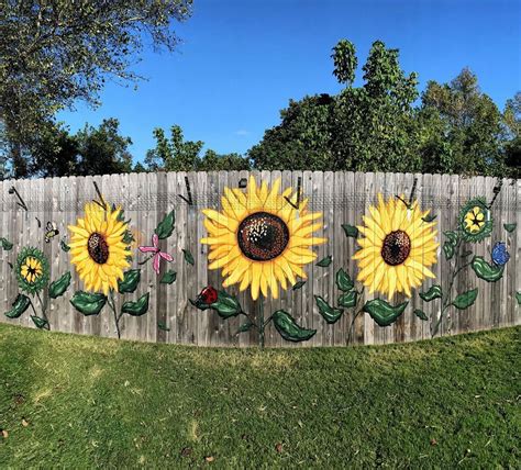 Pin By Carol Gilleland Maclane On Fence Murals In 2021 Mural Art