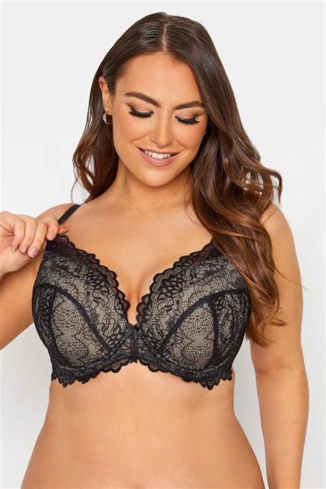 Plus Size Black Lace Padded Underwired Plunge Bra Yours Clothing