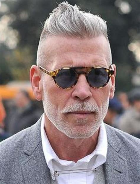 short haircuts for men with grey hair