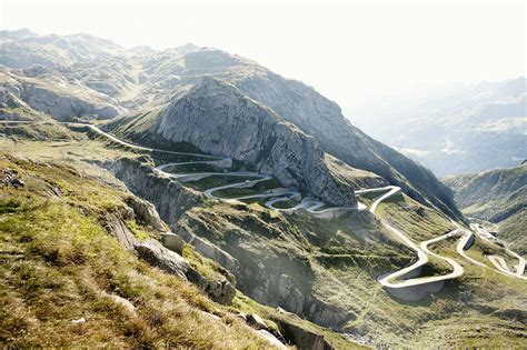 Check Out Some Of The Worlds Craziest Roadways Tottori Shimane