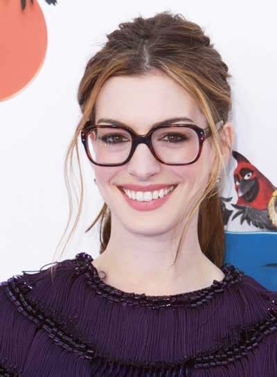 Anne Hathaway Beauty Riot