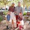 10 Stunning Family Christmas Photo Outfit Ideas 2023