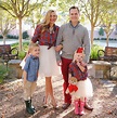 10 Wonderful Spring Family Picture Outfit Ideas 2024