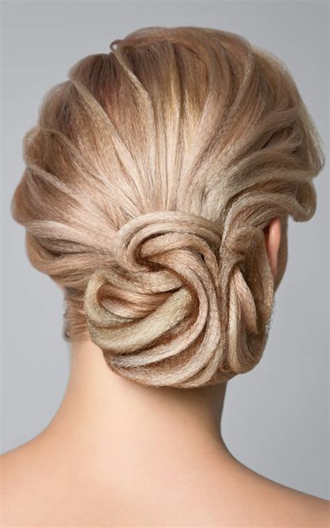 Prom Hairstyles Side Bun With Curls