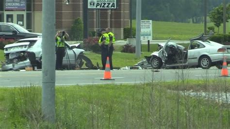 44 Year Old Driver Dies After Crash In Clarksville Wkrn News 2