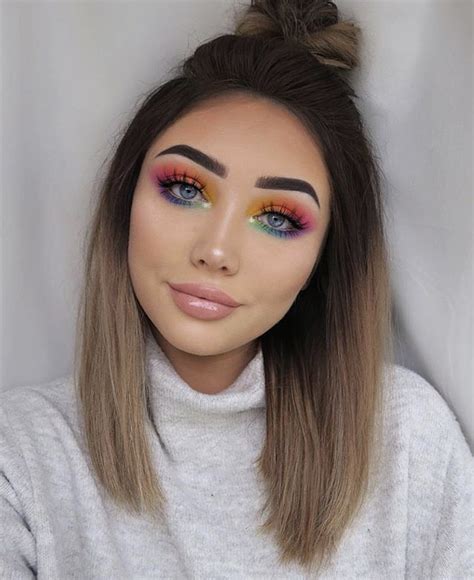 Pin By Cassandra Leyba On Makeup Colorful Makeup Rainbow Eyeshadow