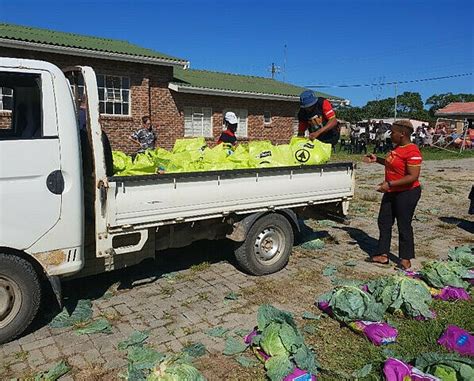 WKN Windcurrent Supports Local Municipality With Food Parcels
