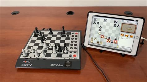 Novag Zircon Ii 9403 Level At4 15 Secmove Vs Chess Tiger Pro 🟡