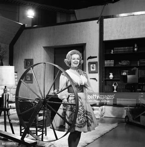 Hee Haw Show Photos And Premium High Res Pictures Getty Images