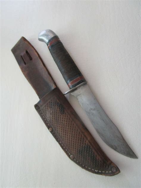 Vintage Schrade Walden Knife 147 Hunting Knife With Sheath For Sale
