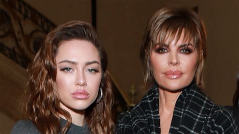 Lisa Rinna S Daughter Delilah Hamlin Speaks Out About Silently Battling Chronic Illness Issues