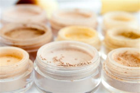 5 Best Mineral Foundation Picks | Did Your Brand Make the ...