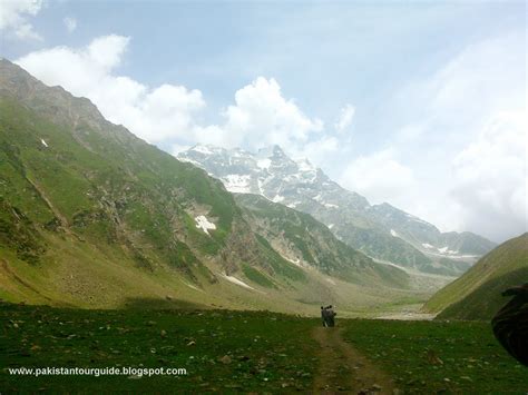 Pakistan Tourism Guide Some Beautiful Scenes Of Naran And Kaghan Valley