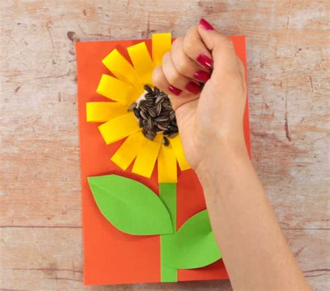 Paper Loops Sunflower Craft With Seeds Easy Peasy And Fun