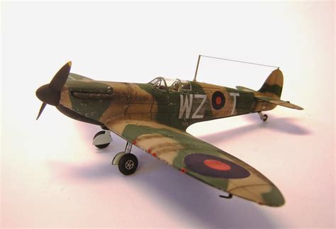 172 Scale Kits And Diorama Airfix Spitfire Mk1