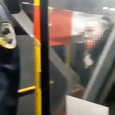 Man Throws Punch At Woman On London Bus After She Comments On Him Not Wearing Mask Mirror Online