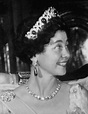Queen Frederica of Greece wearing the emerald and diamond kokoshnic ...