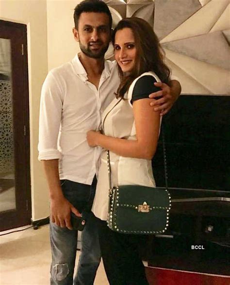 Sania Mirza And Shoaib Malik Give Us Couple Goals With These Lovely
