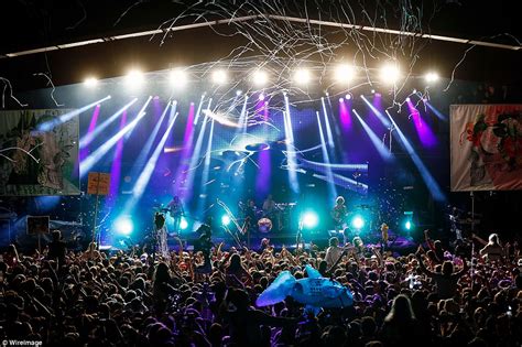 Falls Festival Goers Slide In Mud After Rain At Byron Bay Daily Mail Online