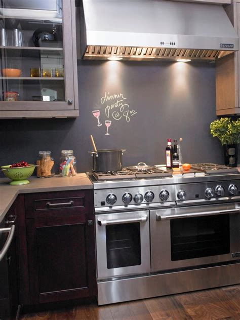 Trim and polished, the hood and the backsplash match to one another. Modern Kitchen Backsplash Ideas for Cooking With Style