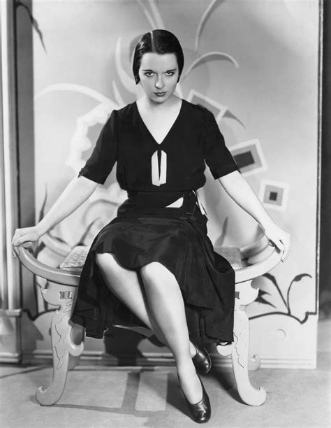 The Girl With The Bob 27 Stunning Portraits Of Louise Brooks In The