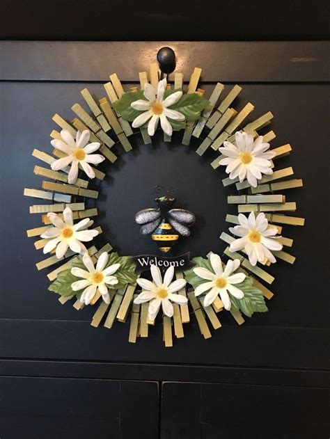 Clothes Pin Wreath Wreath Crafts Spring Crafts
