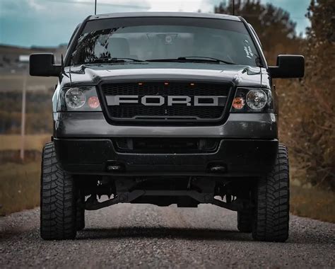 11th Gen Ford F150 Heavily Customized Youmotorcycle