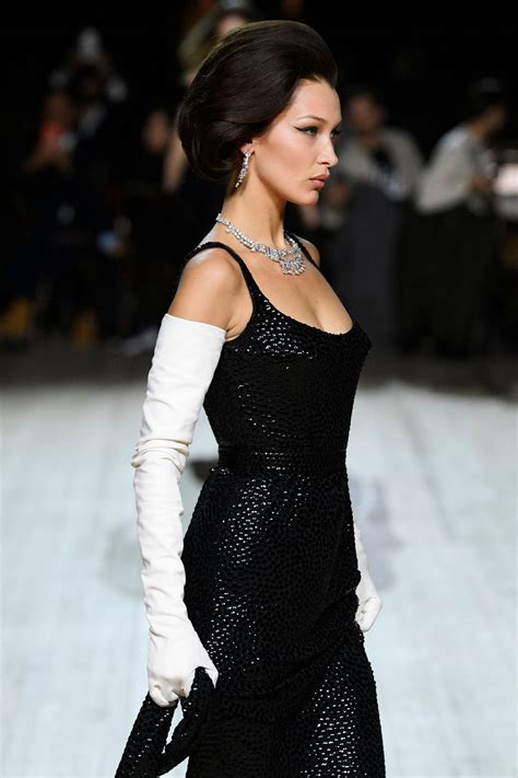 bella hadid at marc jacobs fashion show in new york 02 12 2020 hawtcelebs