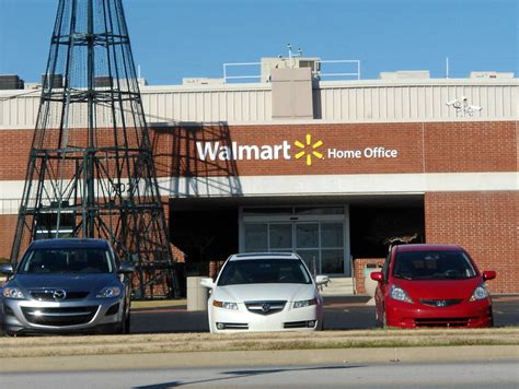 Walmart Calls for 'Assault Weapons' Ban