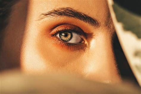 Descubra O Mistério Das Cores Raras Dos Olhos Verdes Azuis E Cor De