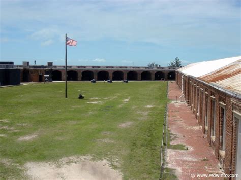 Key West Fort Zachary 02