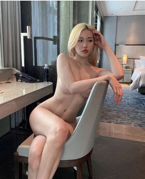 Siew Pui Yi A Sizzling Model And Influencer From Malaysia Top Sexy