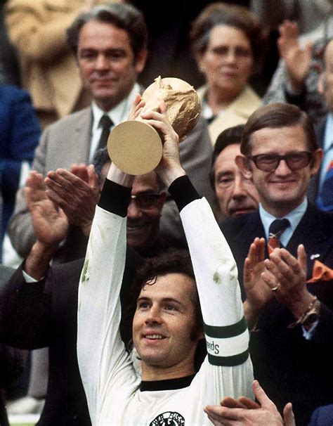 Luto En El Futbol Fallece El Kaiser Franz Beckenbauer A Los