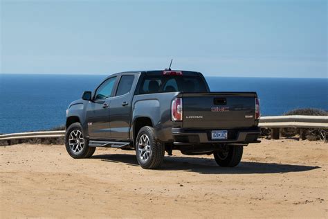 2020 Gmc Canyon Review Pricing Canyon Truck Models Carbuzz
